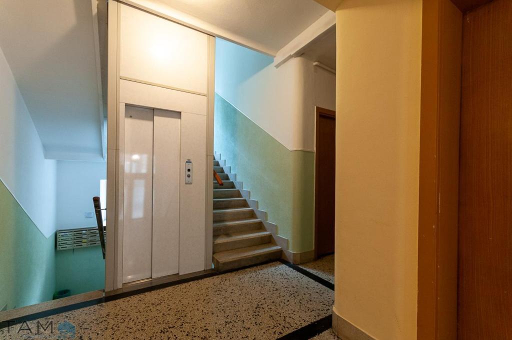Dormire In Centro Trieste Studio Galleria 16 المظهر الخارجي الصورة