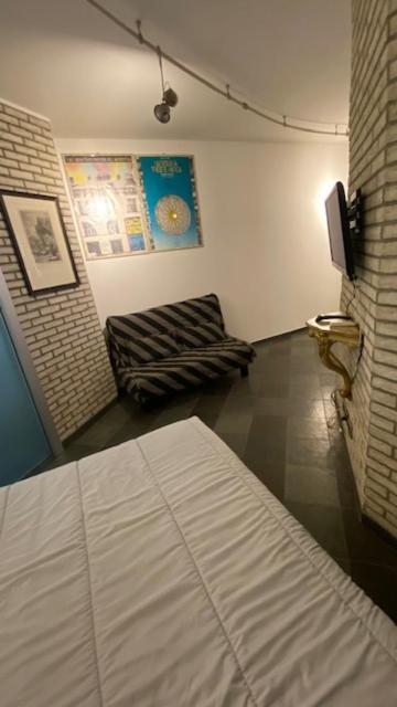 Dormire In Centro Trieste Studio Galleria 16 المظهر الخارجي الصورة