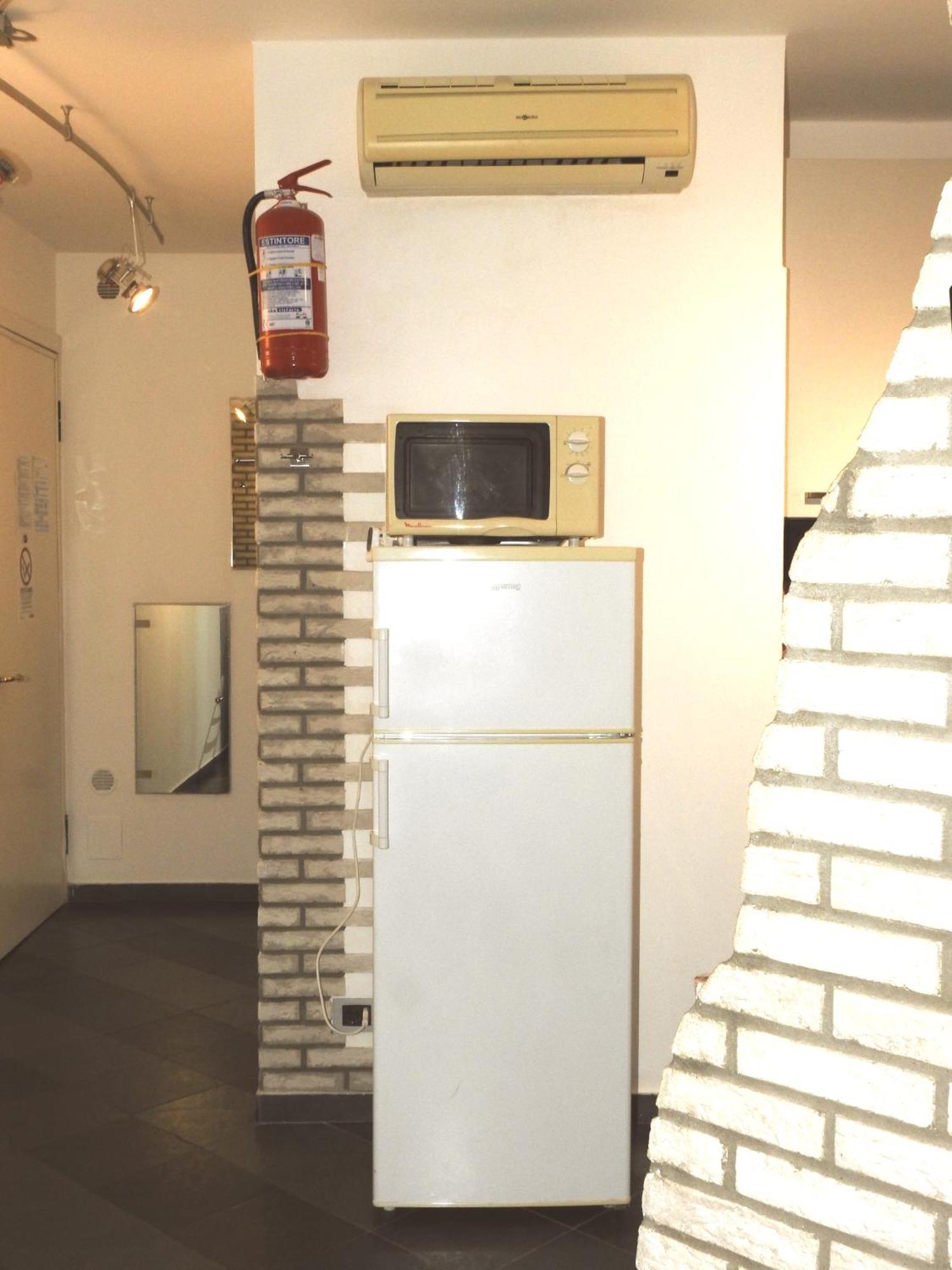 Dormire In Centro Trieste Studio Galleria 16 المظهر الخارجي الصورة