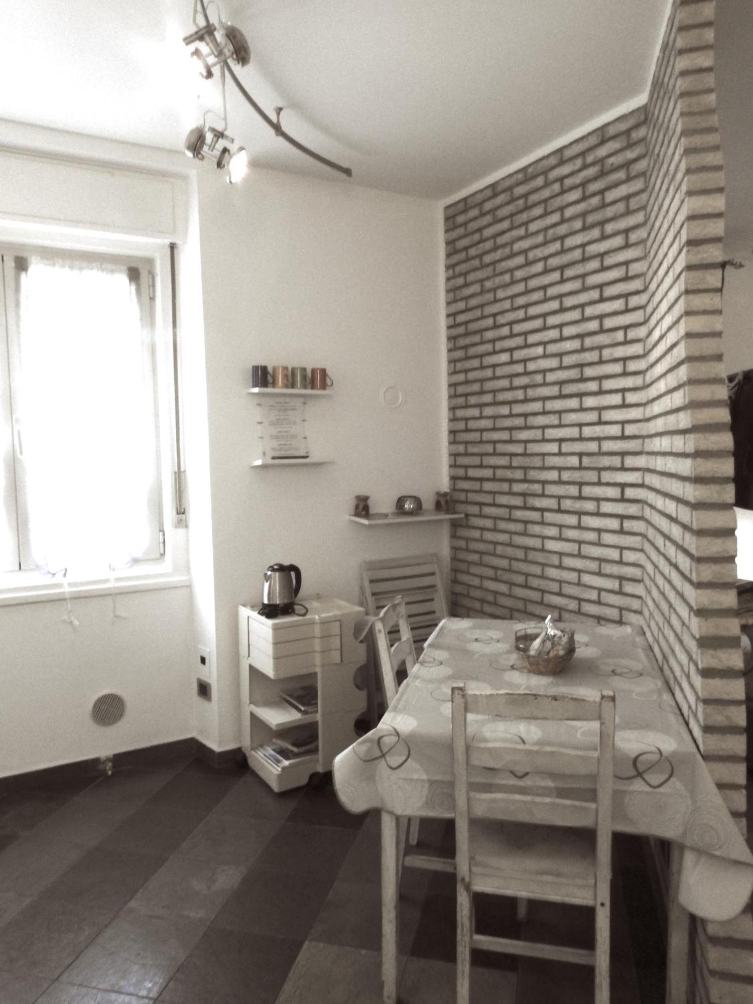 Dormire In Centro Trieste Studio Galleria 16 المظهر الخارجي الصورة